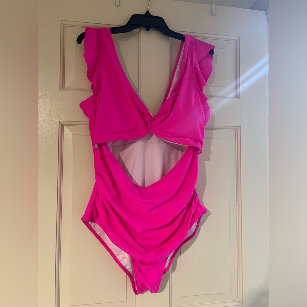 Pink Ruffled Women’s One Piece Swimsuit - Picture 7 of 8